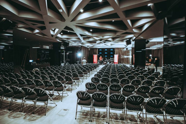 Podiumsdiskussion by Kurier | Palais Wertheim